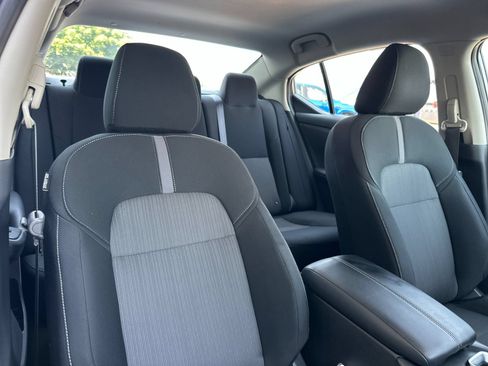 Used 2023 Nissan Sentra SV FWD image 15