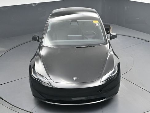 Used 2024 Tesla Model 3 image 28