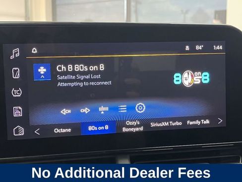 Used 2024 Chevrolet Trax LT w/ Driver Confidence Package FWD image 29