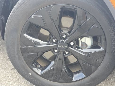 Used 2025 Kia Sportage X-Line AWD/4WD image 9