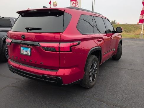 Used 2024 Toyota Sequoia Platinum image 6