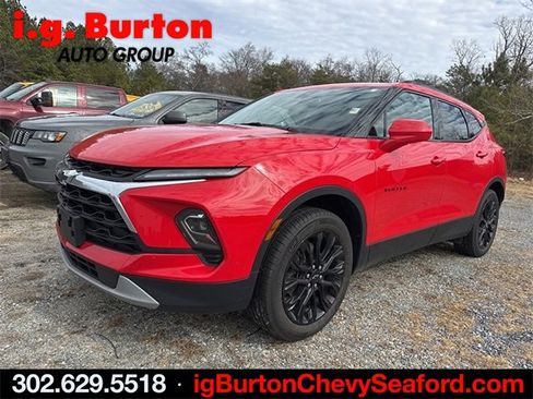 Certified 2024 Chevrolet Blazer LT w/ Convenience Package image 3