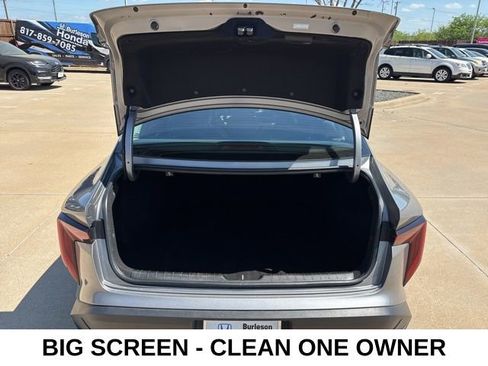 Used 2025 Kia K4 LXS image 17