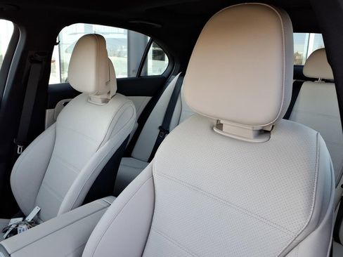 New 2026 Mercedes-Benz C 300 4MATIC Sedan image 13