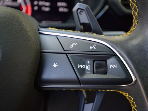 Used 2021 Lamborghini Urus Sport Utility 4D image 49