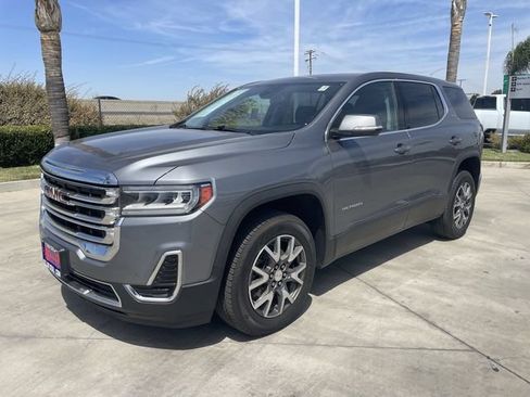 Used 2022 GMC Acadia SLE AWD/4WD image 1
