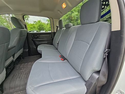 Used 2016 RAM 2500 Tradesman w/ Chrome Appearance Group AWD/4WD image 15