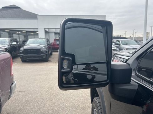 Used 2021 GMC Sierra 3500 AT4 w/ Gooseneck/5TH Wheel Package image 16