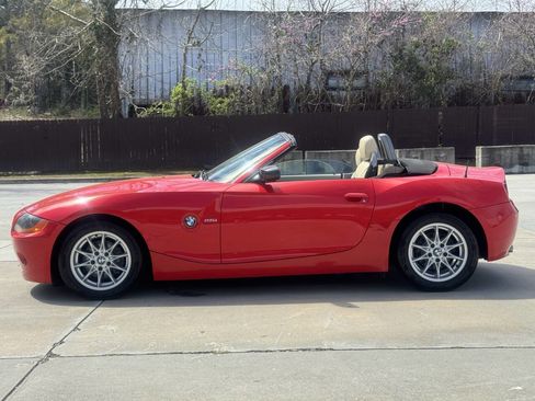 Used 2003 BMW Z4 2.5i image 17