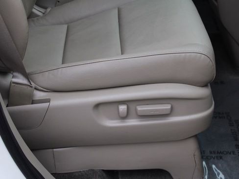 Used 2015 Honda Odyssey Touring image 21