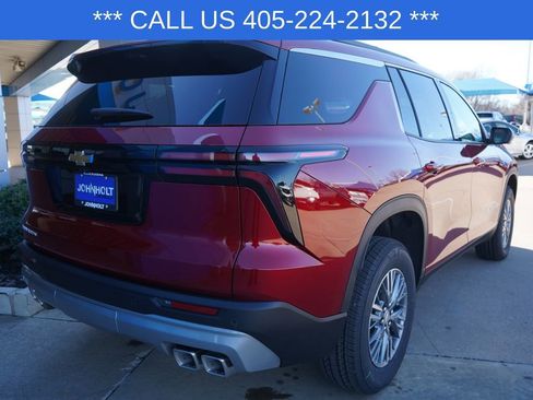 New 2026 Chevrolet Traverse LT w/ Driver Confidence Package image 8