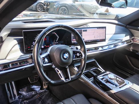 Certified 2024 BMW 740i RWD image 17