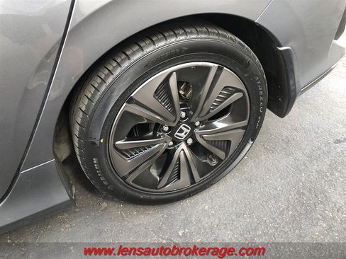 Used 2018 Honda Civic EX-L image 26