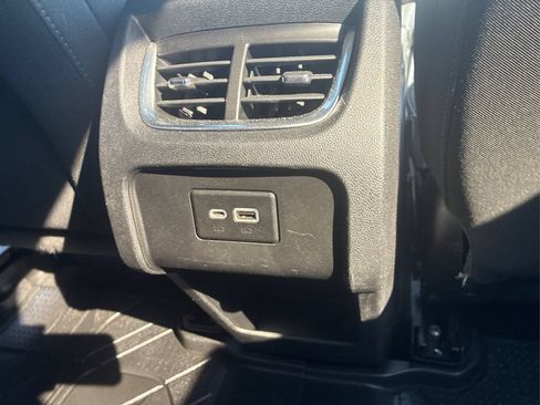 Used 2021 Chevrolet Blazer LT AWD/4WD image 18