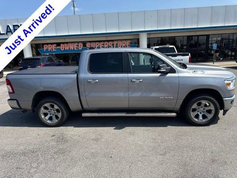 Used 2022 RAM 1500 Big Horn AWD/4WD image 2