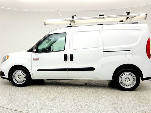 Used 2022 RAM ProMaster City Tradesman FWD image 8