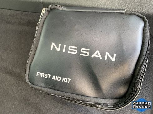 Used 2023 Nissan Rogue SV image 15