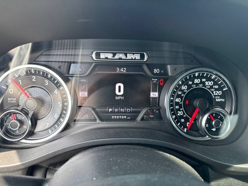 Used 2021 RAM 1500 Big Horn AWD/4WD image 10