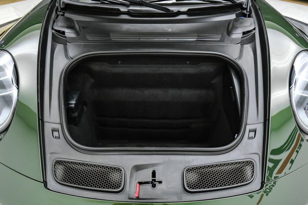 Used 2026 Porsche 911 GT3 RWD image 49
