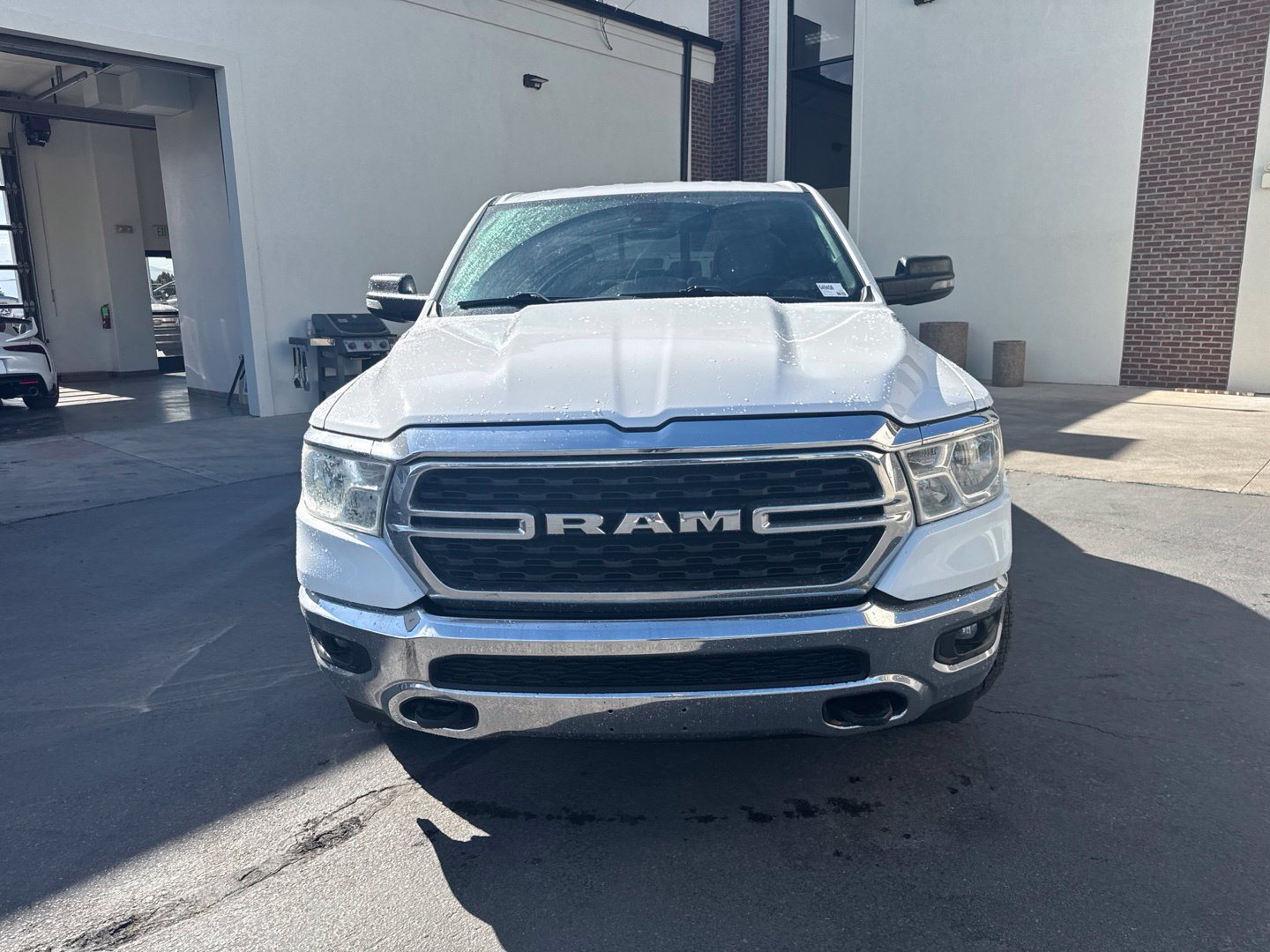Used 2023 RAM 1500 Big Horn AWD/4WD image 3