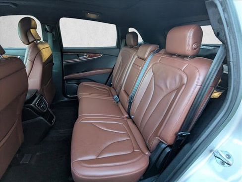 Used 2018 Lincoln MKX Reserve w/ Cargo Utility Package image 12