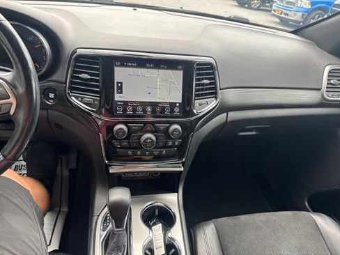 Certified 2020 Jeep Grand Cherokee Altitude AWD/4WD image 24
