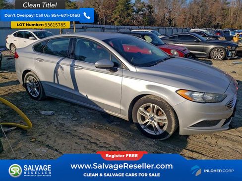 Used 2018 Ford Fusion SE w/ Fusion SE Technology Package image 5