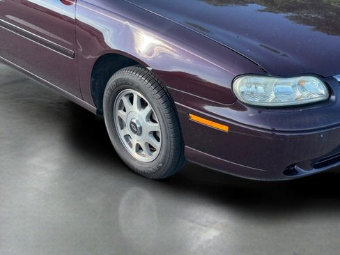 Used 1999 Chevrolet Malibu LS FWD image 10