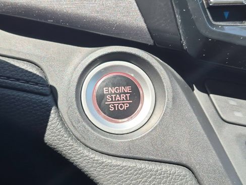Certified 2024 Honda Odyssey EX-L image 16