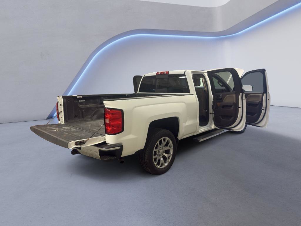 Used 2015 Chevrolet Silverado 1500 LTZ AWD/4WD image 14