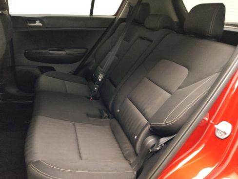 Used 2017 Kia Sportage LX image 18