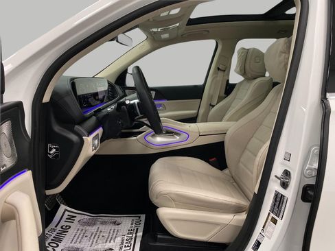 Certified 2026 Mercedes-Benz GLS 450 4MATIC image 34