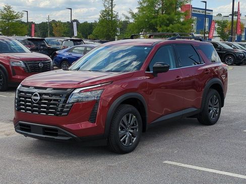 New 2026 Nissan Pathfinder SV FWD image 8
