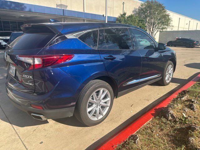 Used 2024 Acura RDX SH-AWD image 2