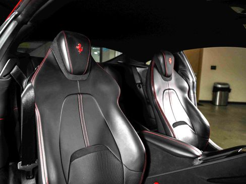 Used 2021 Ferrari Roma image 51