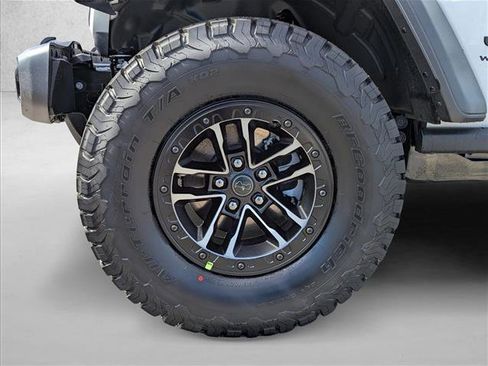 New 2026 Jeep Wrangler Willys AWD/4WD image 9