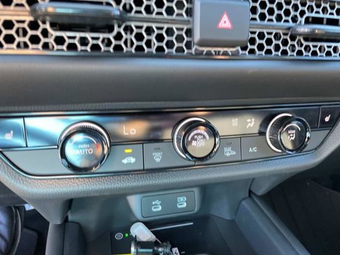 New 2026 Honda HR-V Sport image 19