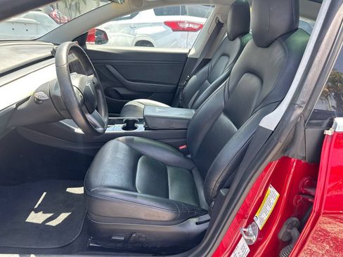 Used 2019 Tesla Model 3 Long Range RWD image 15