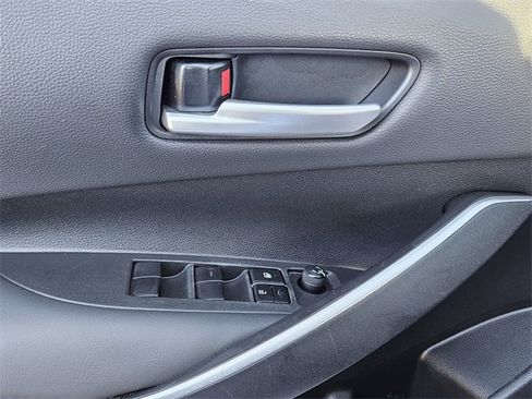 Used 2022 Toyota Corolla SE image 27