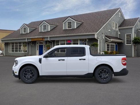 New 2025 Ford Maverick XLT w/ XLT Luxury Package FWD image 3