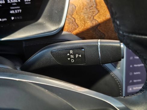 Used 2018 Tesla Model X 75D AWD/4WD image 27