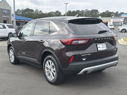 Certified 2023 Ford Escape Active image 25