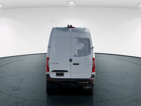 Used 2020 Mercedes-Benz Sprinter 3500 image 6