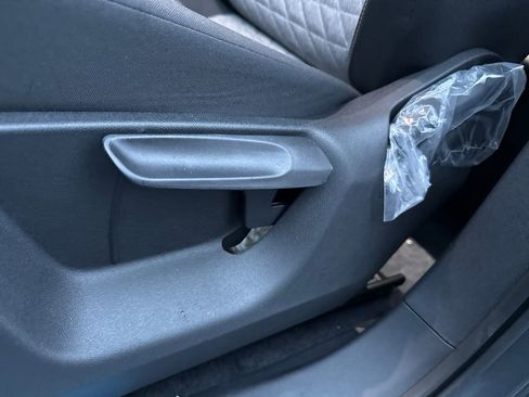 New 2025 Volkswagen Tiguan S image 4