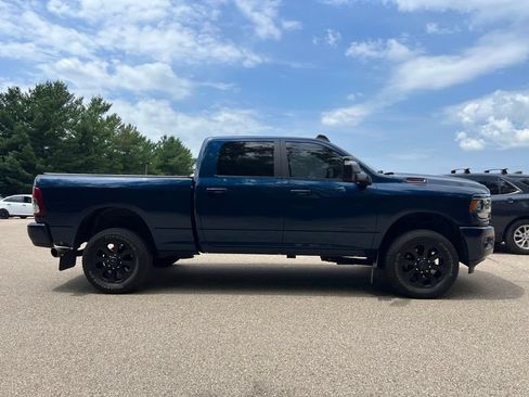 Used 2024 RAM 2500 Big Horn w/ Night Edition AWD/4WD image 2