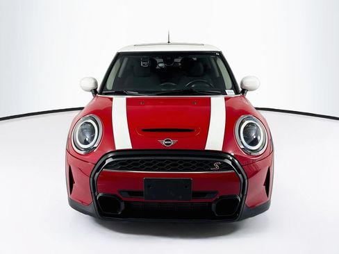 Used 2023 MINI Cooper S FWD image 2