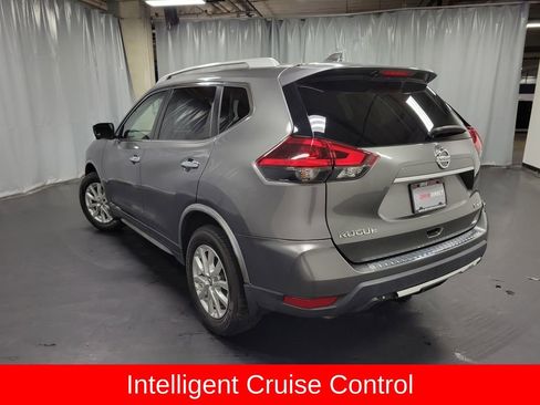 Used 2018 Nissan Rogue SV w/ Premium Package AWD/4WD image 7