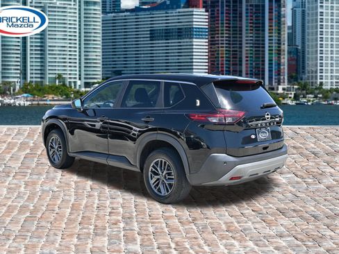 Used 2023 Nissan Rogue S FWD image 4