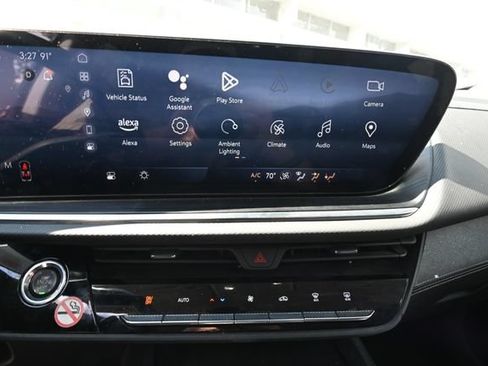 Used 2024 Buick Envision Preferred AWD/4WD image 10