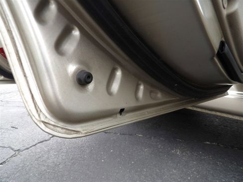 Used 2008 Kia Spectra EX image 11